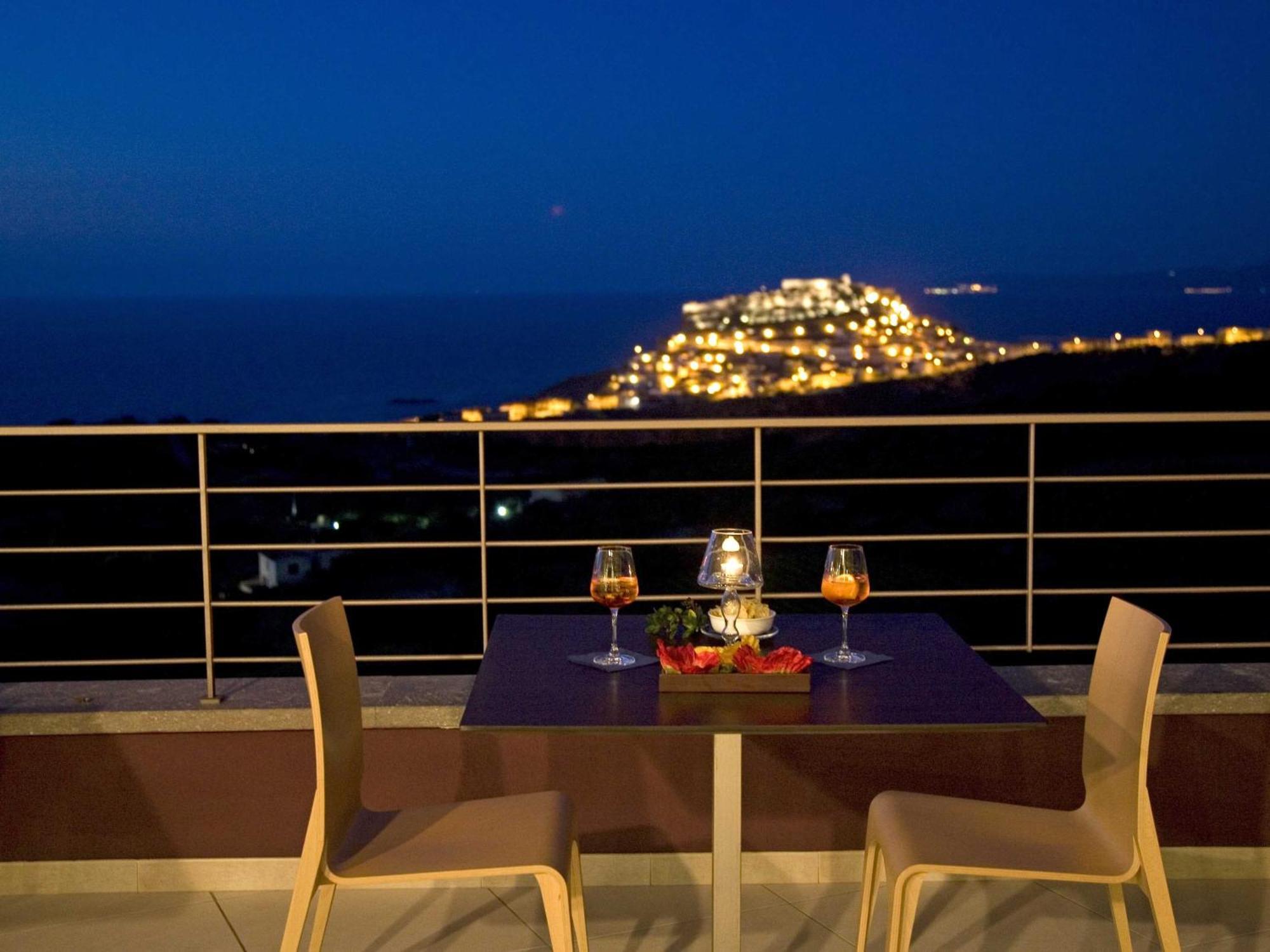 Bajaloglia Resort Castelsardo Bagian luar foto